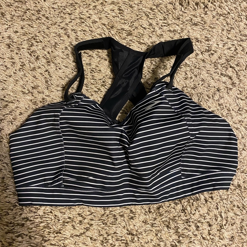 Brooks Sports Bra
